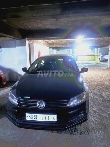 Volkswagen Jetta modèle 12/2017 BVA Très bon état - 2