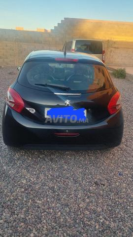 Peugeot 208 Hdi - 2