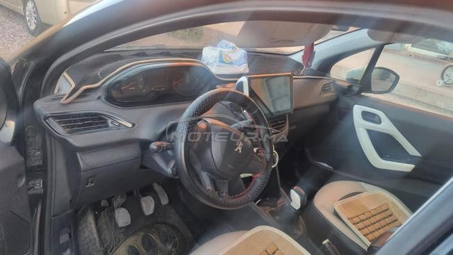 Peugeot 208 Hdi