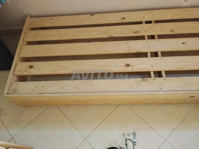 Tables en bois - 2