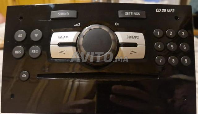 راديو سيارة Opel Corsa CD30 MP3 (مستعمل) للبيع
