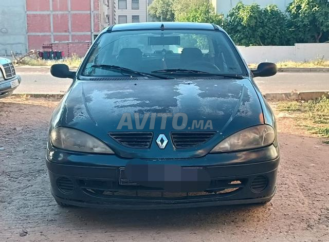 Renault Megane Diesel Manuelle 2000 à Meknès - 2