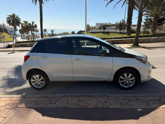 Toyota Yaris Essence ful Options 11/2018 à Tétouan