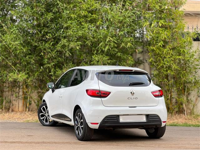 À vendre une Renault Clio 4 modèle 2021 diesel