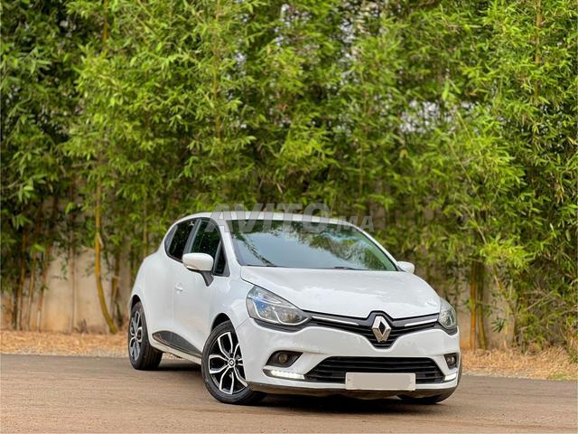 À vendre une Renault Clio 4 modèle 2021 diesel