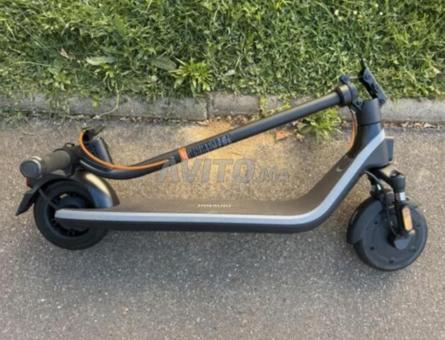 Ninebot E2 Plus II WW (قابل للتفاوض) - 2