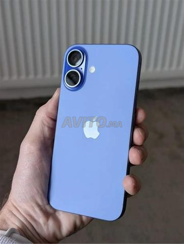 iPhone 16 normal bleu 256 Go