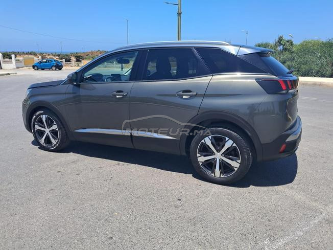 Peugeot 3008 Allure 1 er main 