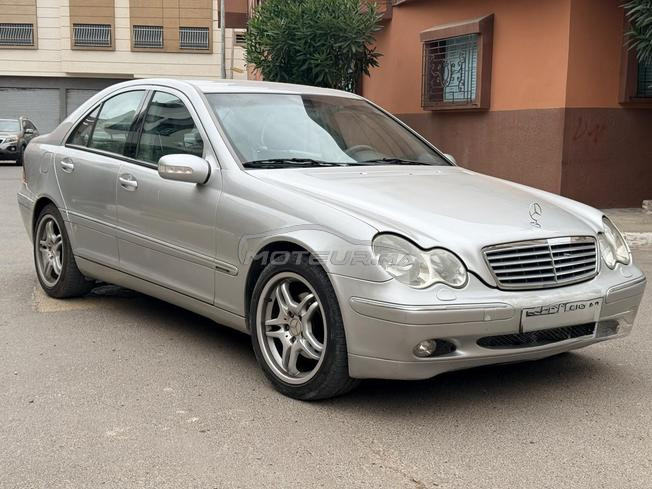 C220 déouana 2011