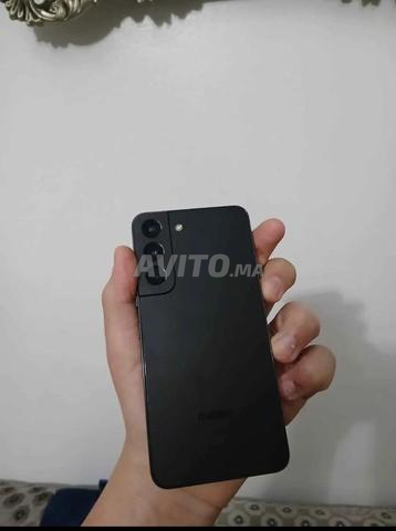 Samsung S22 - 2