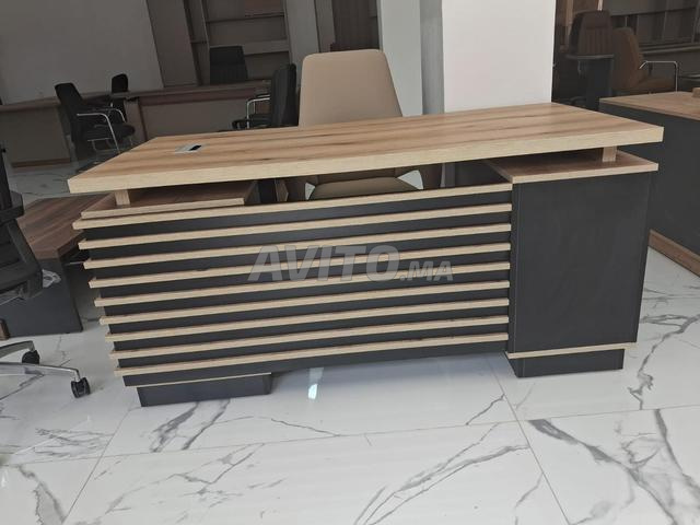 Bureau de direction fabrication locale H - 2