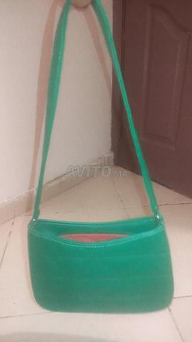 Sac bandoulière femme vert, style Baguette, été - 2