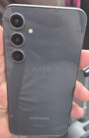 Samsung Galaxy S23 FE NEUF
