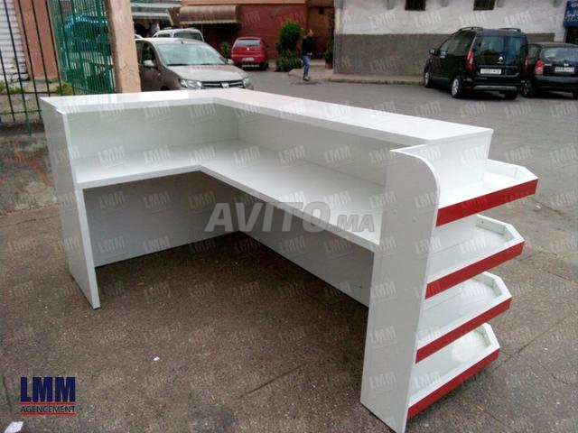 Présentoirs sur mesure