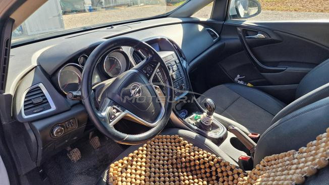 opel astra 2014 d 2019 trés bonne etat