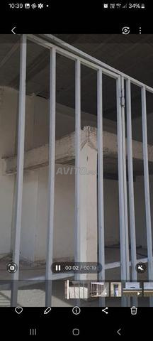 محل بواجهتين - 2