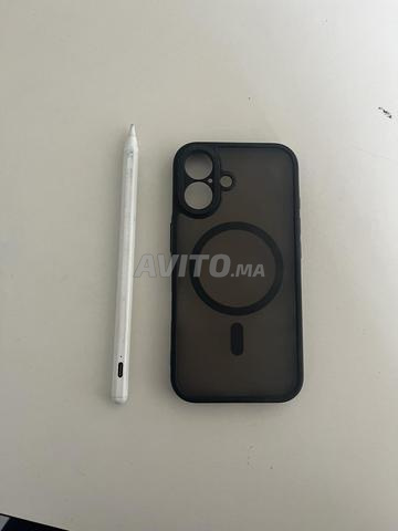 Pack Apple Pencil et coque iPhone 16 original - 2