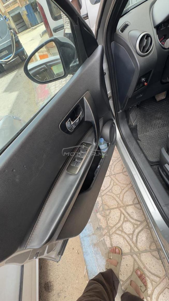 Nissan Qashqai Diesel Automatique 2010 à Laâyoune