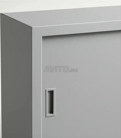 Armoire Basse à Portes Coulissantes