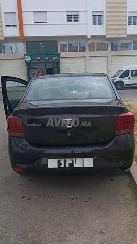 Dacia Logan noire à vendre - 2