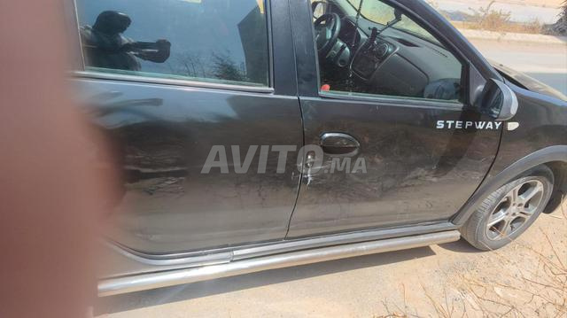 Dacia Sandero Diesel Manuelle 2015 à Benslimane - 2
