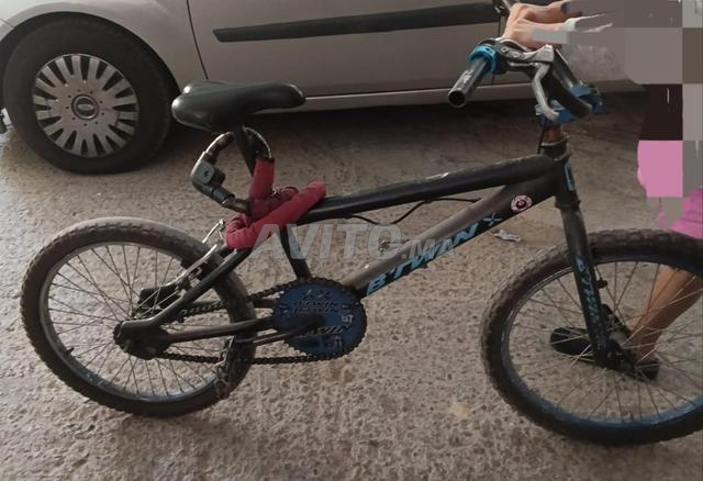 Vélo marque B Twin - 2
