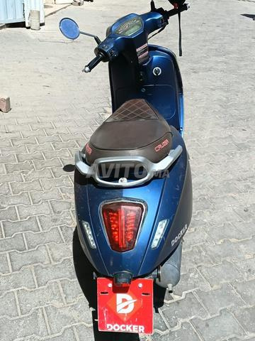 Scooter pour filles, presque neuf - 2