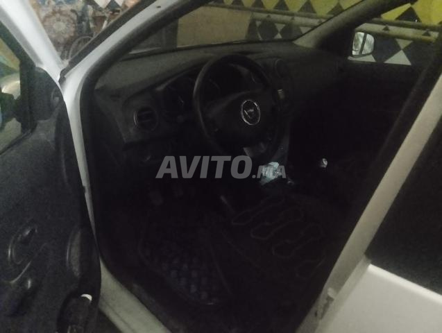 Dacia Logan Diesel Manuelle 2016 à Agadir - 2