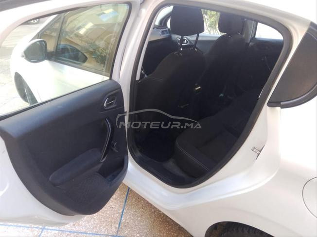 peugeot 208 a vendre 