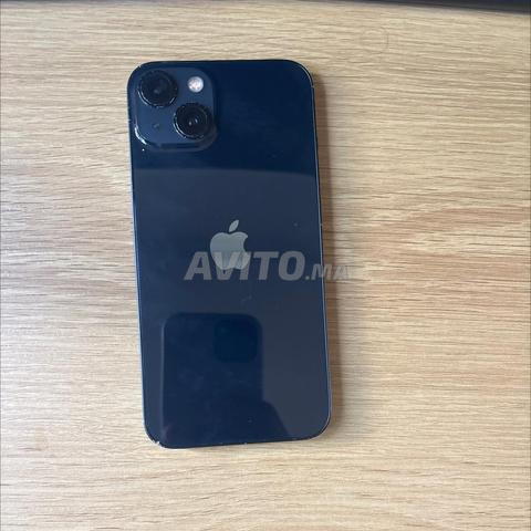 iPhone 13 128go très bon état