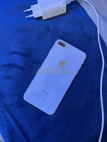 iPhone 8 plus 64G
