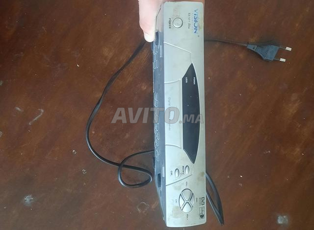 Récepteur satellite numérique - 2