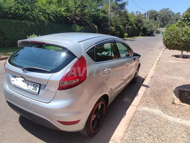 Ford Fiesta bon état - 2