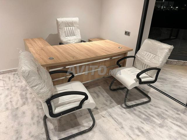 Bureau de Travail Design et Fonctionnel