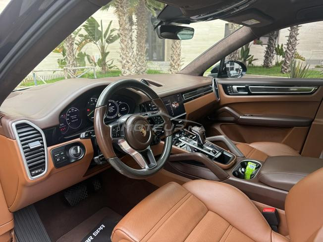 Porsche Cayenne coupe 