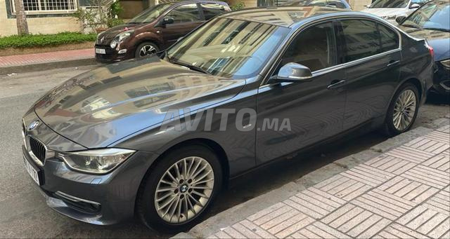 BMW Série 3 Diesel Automatique 2012 à Casablanca - 2