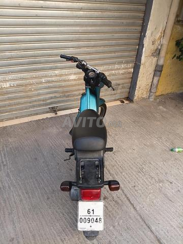 Peugeot Fox, encore propre, bon prix - 2