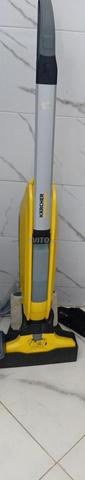Aspirateur Karcher poussière et liquides