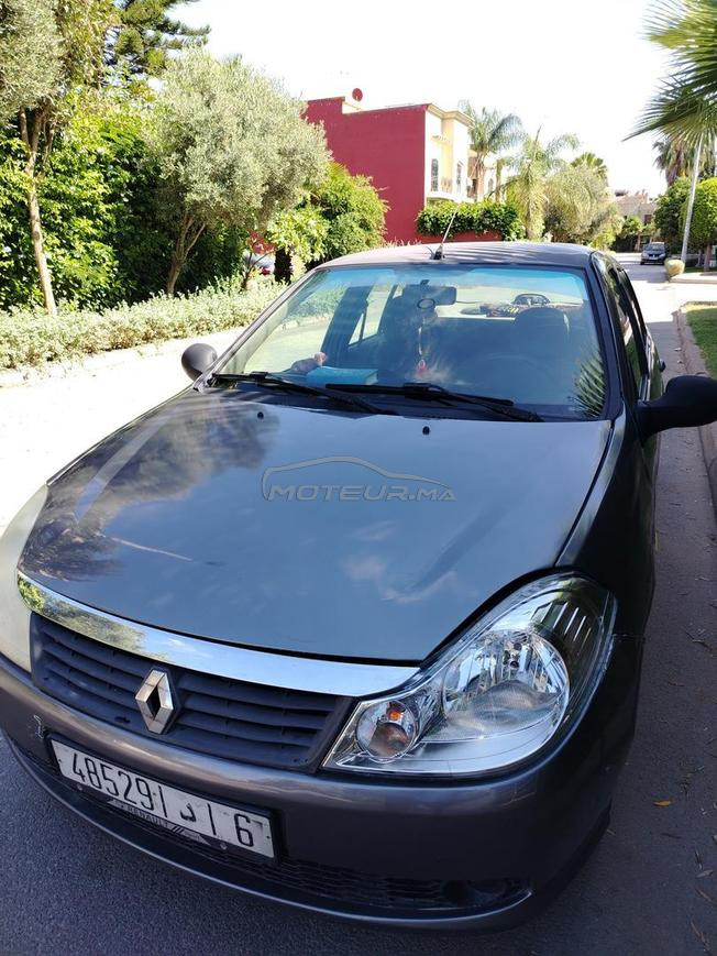 Renault Symbol Essence Manuelle 2010 à Casablanca