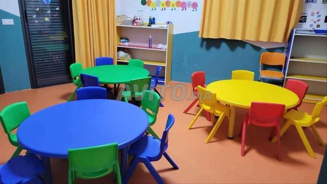 Table scolaire - 2