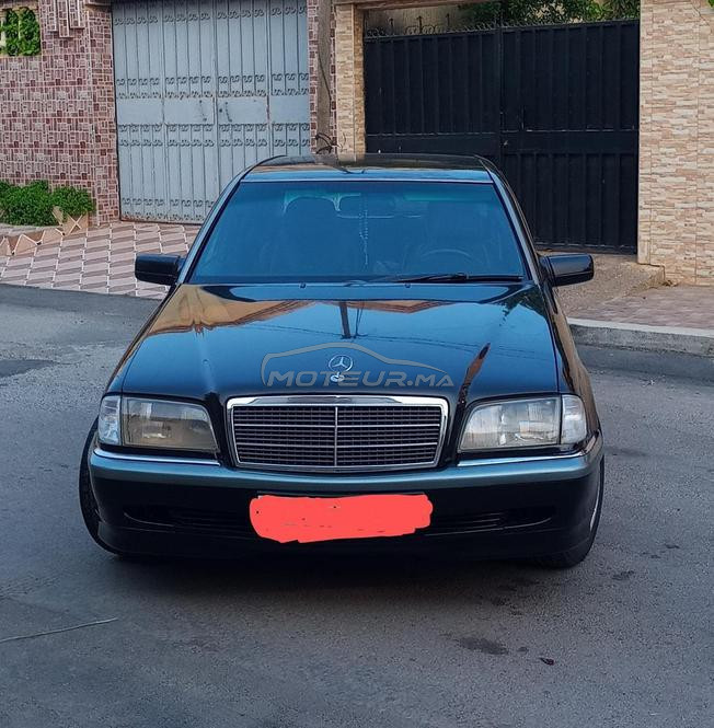 Mercedes C250D Avender Bon État.