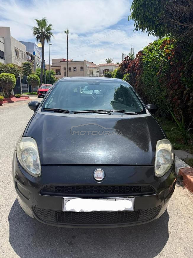 Fiat Punto Essence Manuelle 2015 à Mohammedia