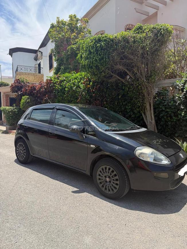 Fiat Punto Essence Manuelle 2015 à Mohammedia