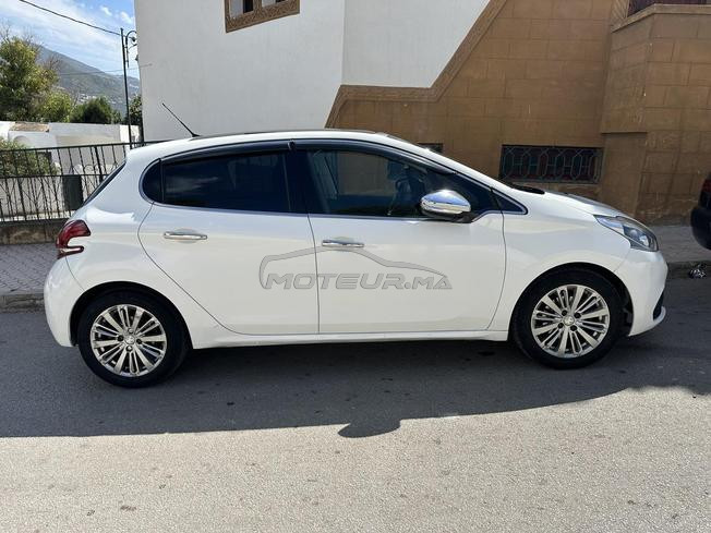 Peugeot 208 Diesel Manuelle 2019 à Tétouan