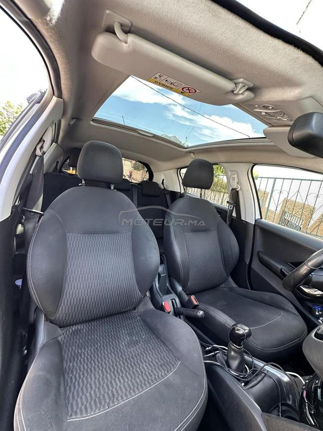 Peugeot 208 Diesel Manuelle 2019 à Tétouan
