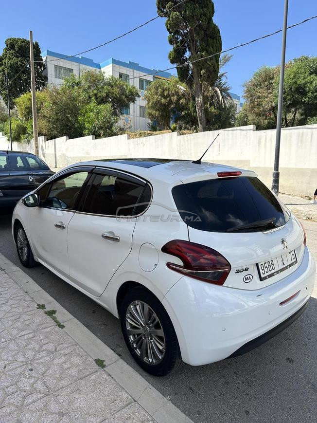 Peugeot 208 Diesel Manuelle 2019 à Tétouan