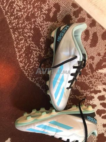 Chaussures de sport pour le football, produit Adidas Original 100%