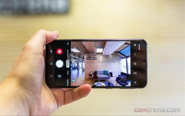 Samsung Galaxy A40 - 2