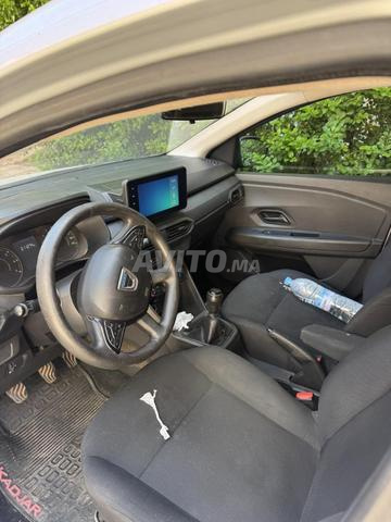 Dacia Logan Diesel Manuelle 2022 à Marrakech - 2