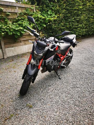 Honda cb 750 Hornet de 11/2023 - 2
